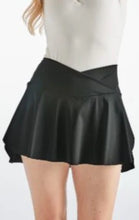 Load image into Gallery viewer, SIMPLY SOUTHERN SKORT