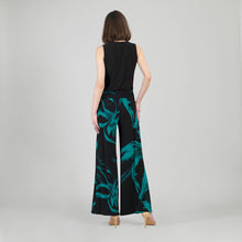 Load image into Gallery viewer, Floral Print Palazzo Pant