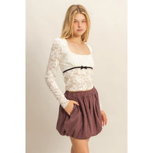 Load image into Gallery viewer, Ribbon Detail Lace Top