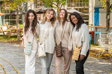 Load image into Gallery viewer, WANDERFULL HYDRATION BAGS