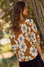 Load image into Gallery viewer, Floral Printed 3/4 Sleeve Blouse