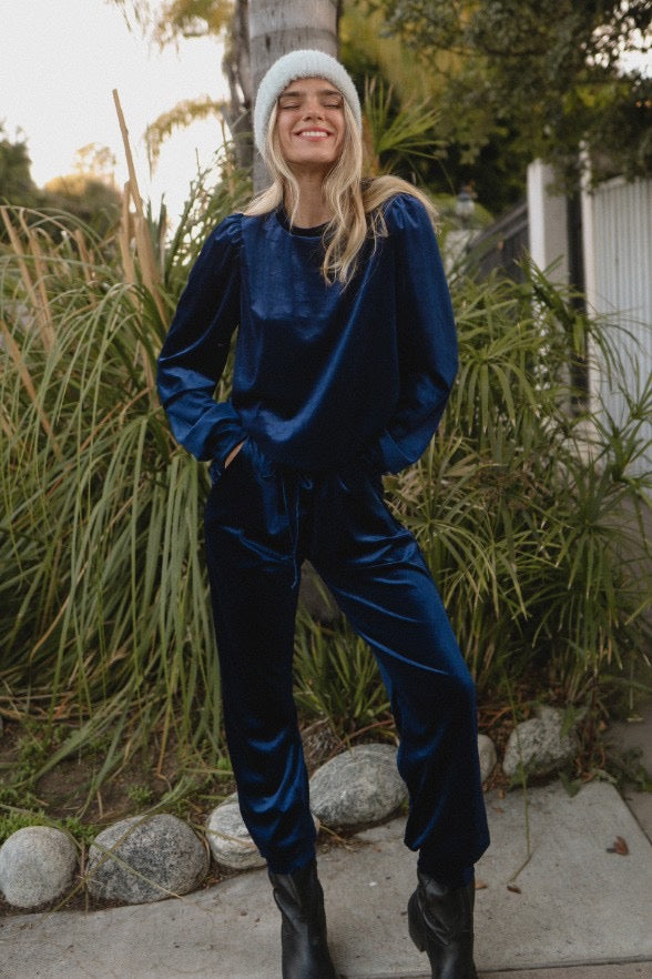VELOUR 2 PIECE SET