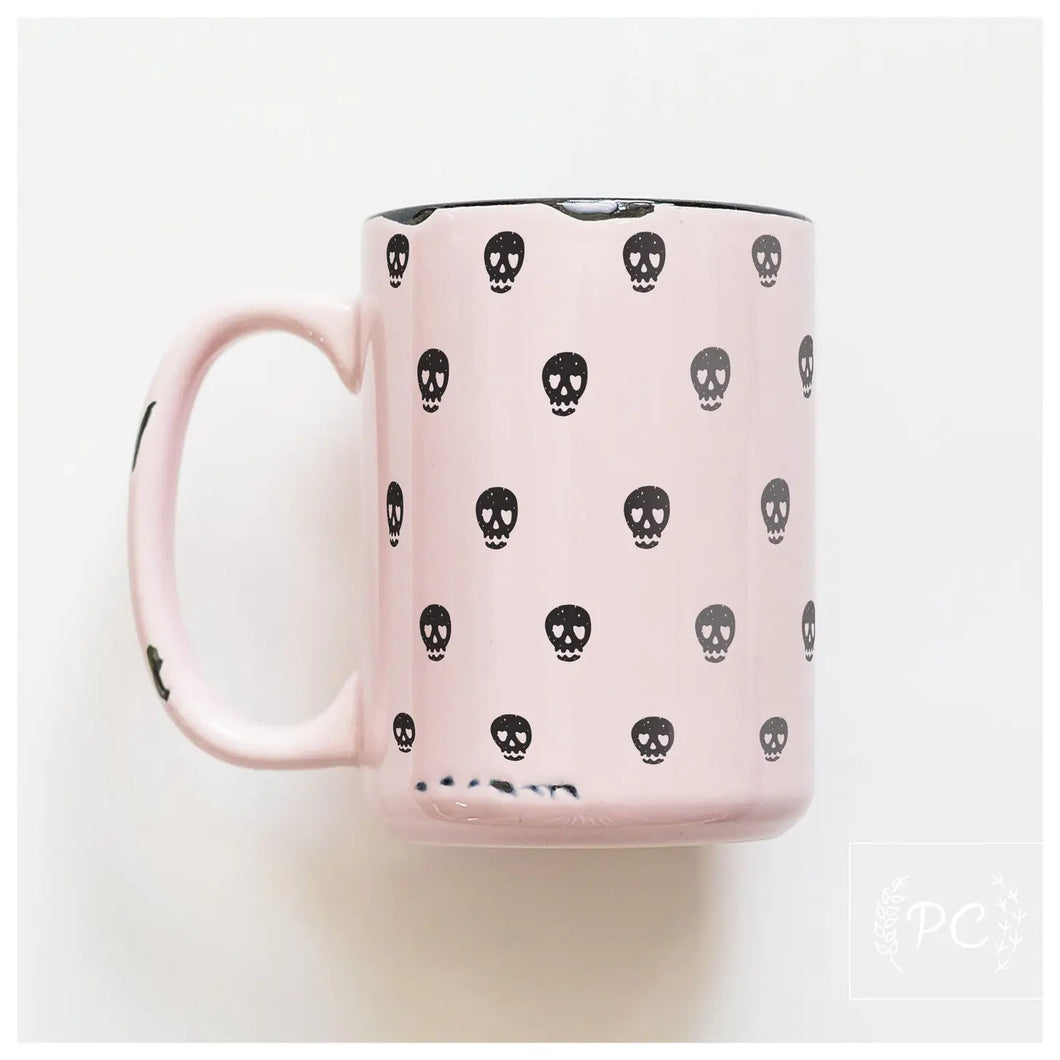 SKULL DISTRESSED MUG