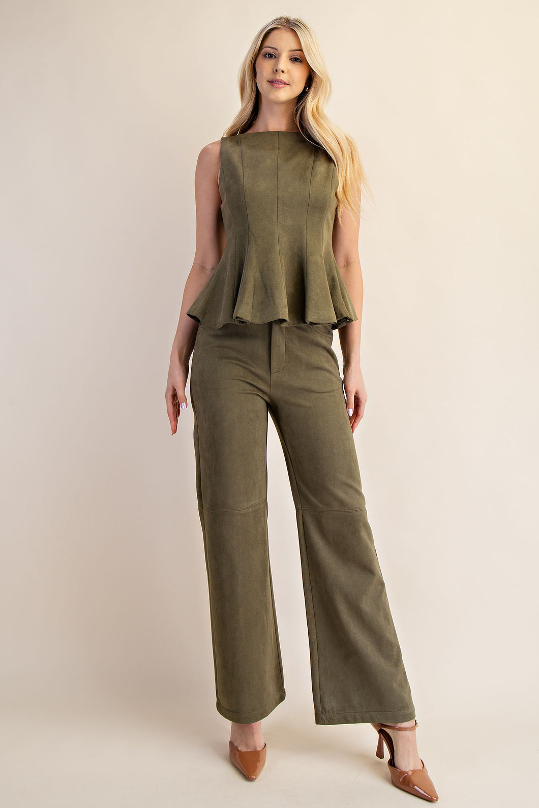 Sleeveless Fitted Top