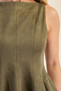 Sleeveless Fitted Top