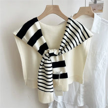 Load image into Gallery viewer, Knitted Outer Shawl
